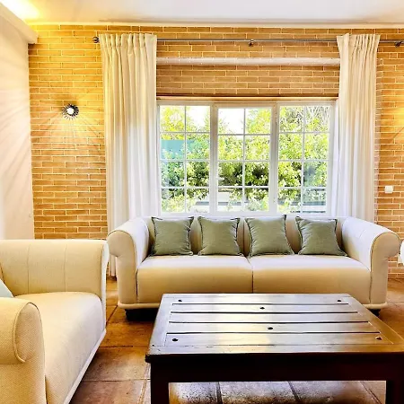 Cascais Villa *