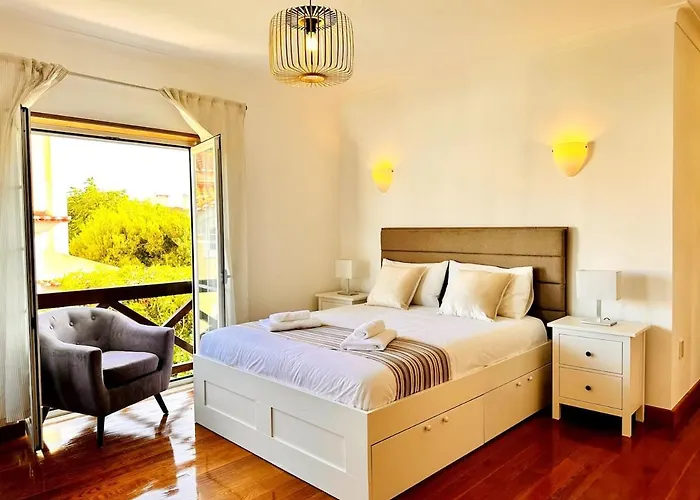 Cascais Aldeia de Juzo